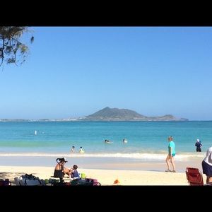 Meet your Posher, Rowena